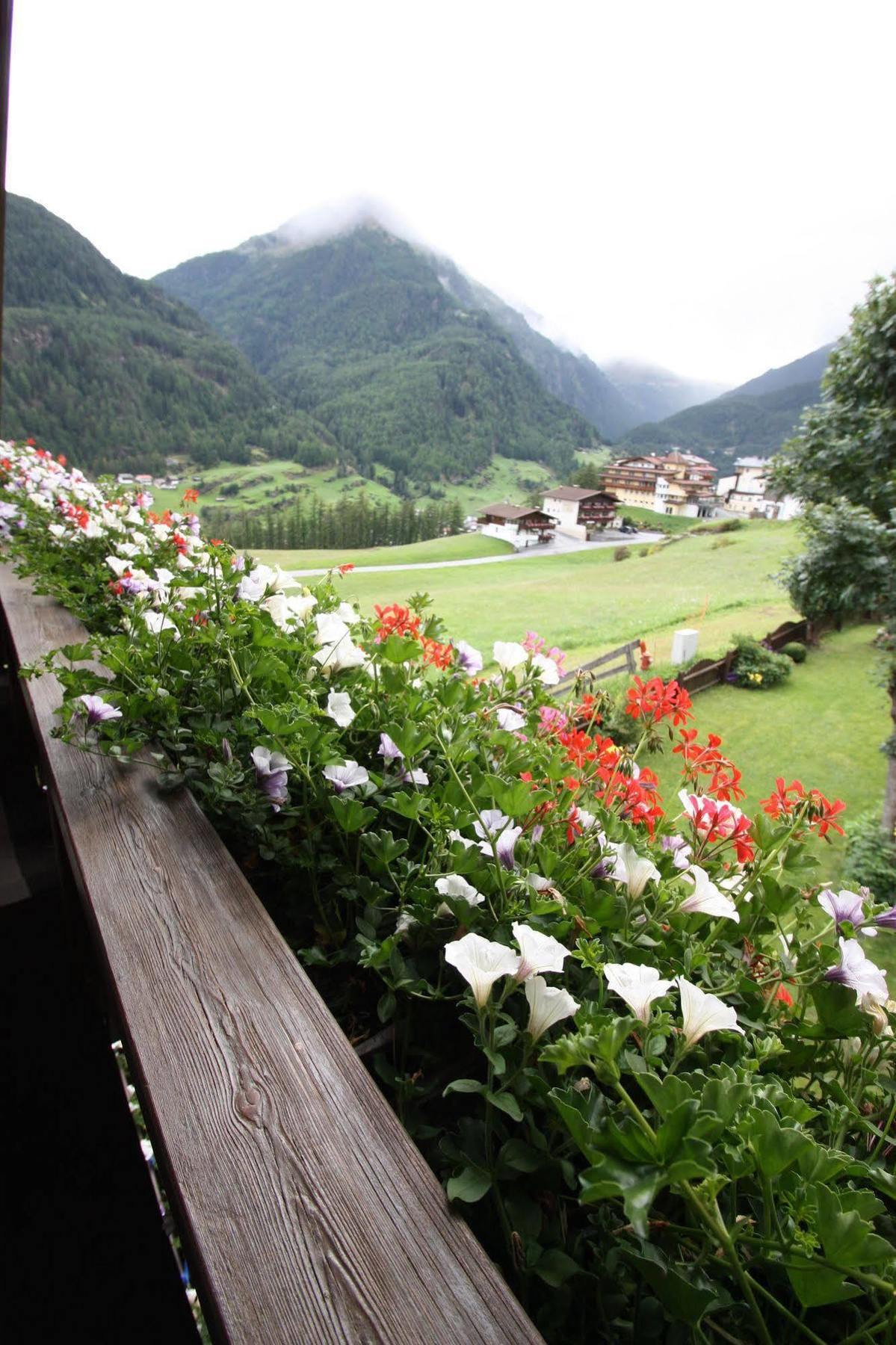 Haus Sonnenhang Sölden Zewnętrze zdjęcie